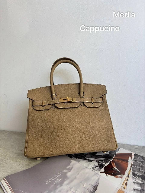 taupe.jpg