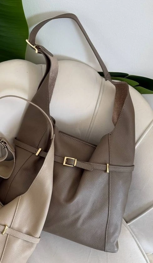 taupe.jpg