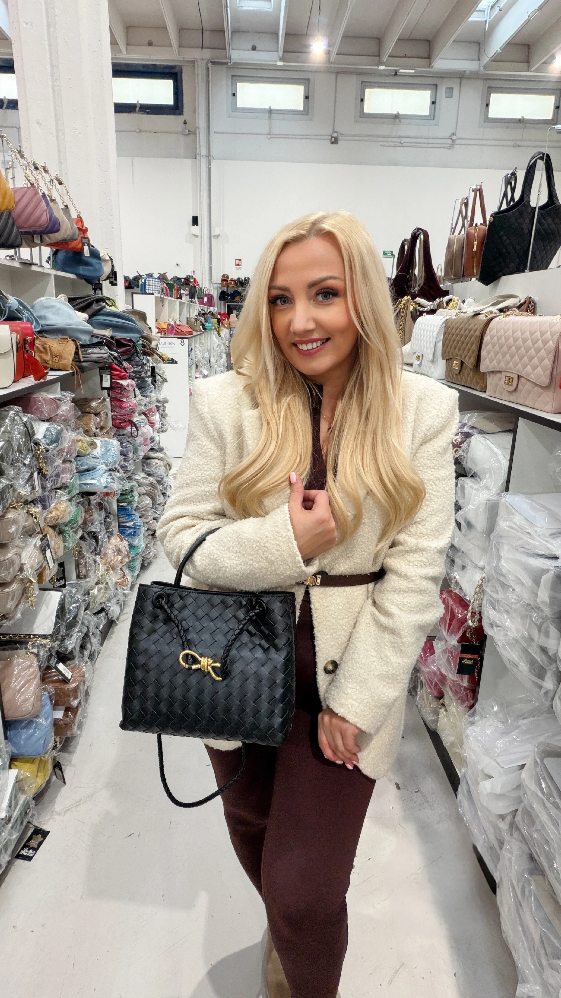 Leather handbag 88802 small