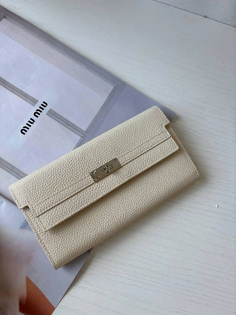 beige_.jpg