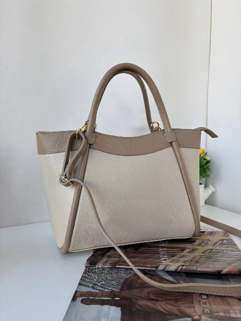 Ādas rokassoma 95619