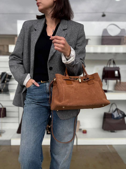 Zamšādas rokassoma 95611