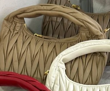 beige_.jpg
