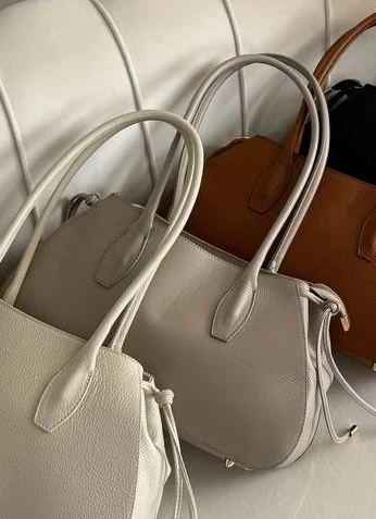 taupe.jpg