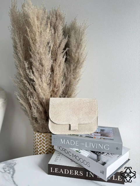 beige_.jpg