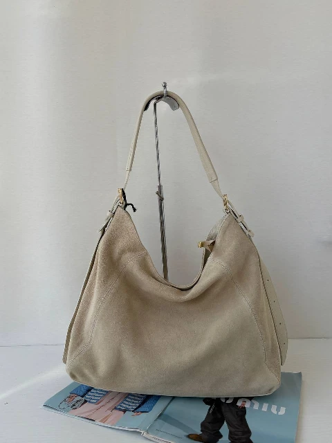 beige_.jpg
