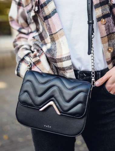 VUCH Crossbody soma METTA