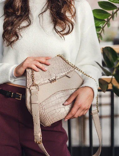 beige_.jpg