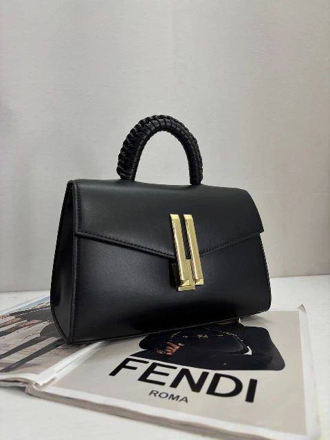 Ādas rokassoma 95444