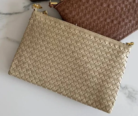 beige_.jpg