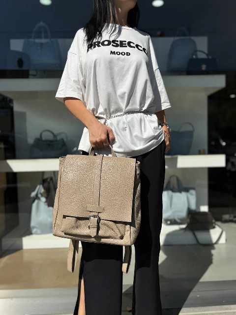 Ādas mugursoma 95210