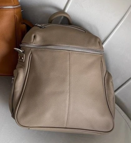 taupe.jpg