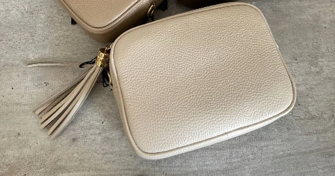 beige_.jpg