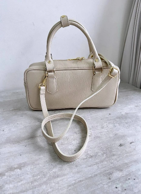 beige_.jpg