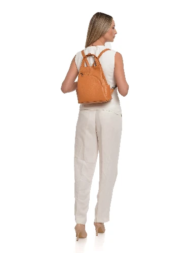 SS25_CF_1991T_COGNAC_Detail.jpg